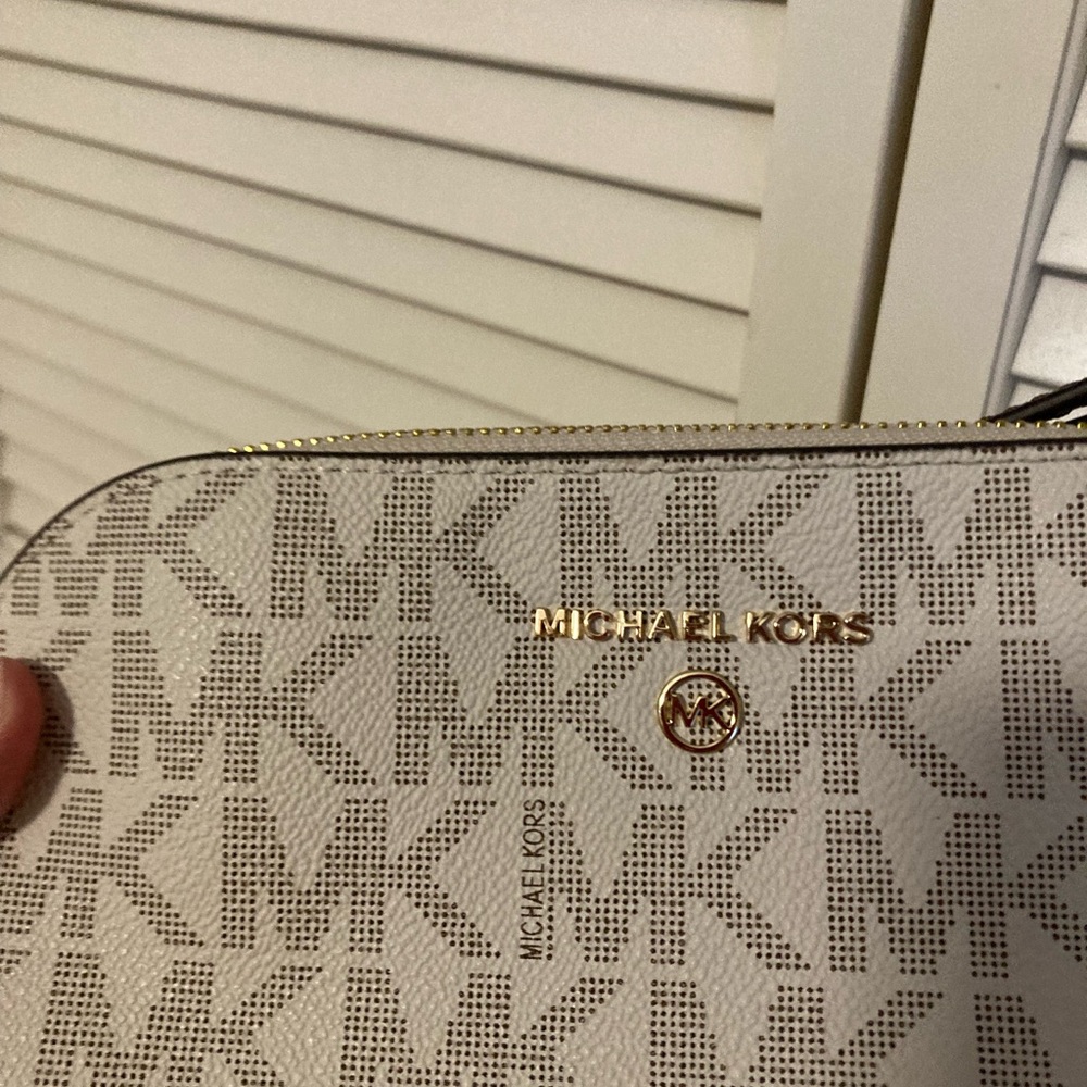 Michael Kors White /Brown and Gold Women's Bag - Picture 9 of 16